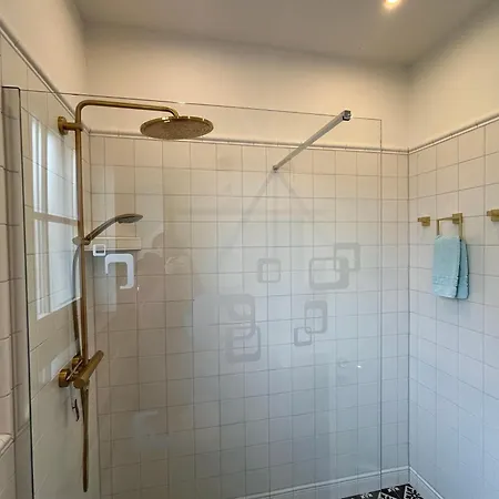 Parterre Apartamento *